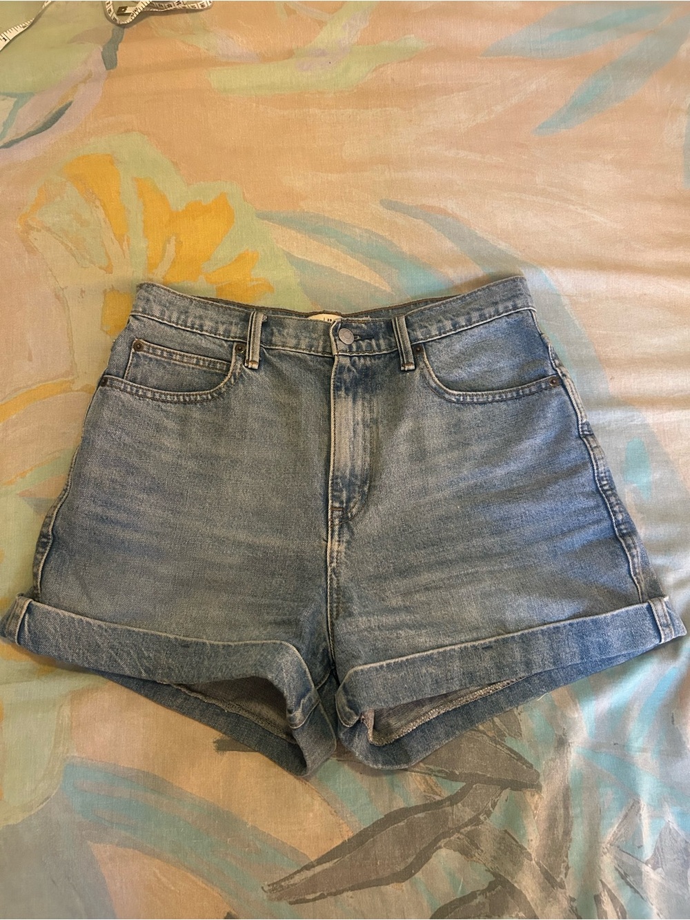 Gap • Super High Rise Denim Shorts